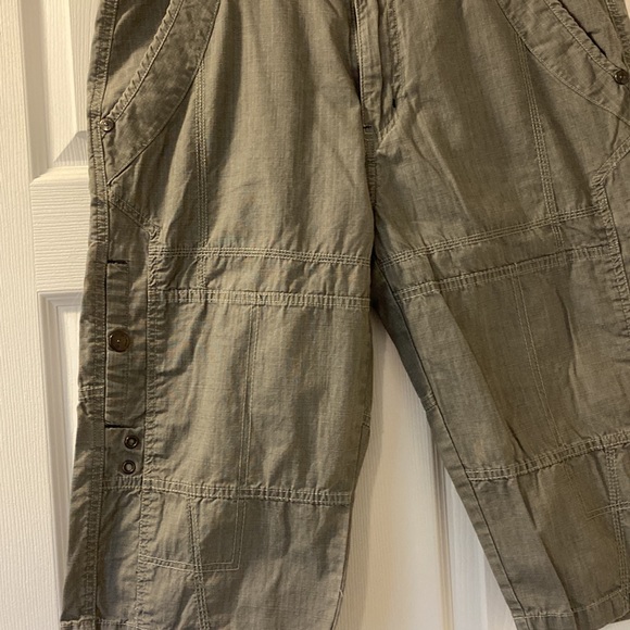 Men’s shorts - Picture 2 of 5